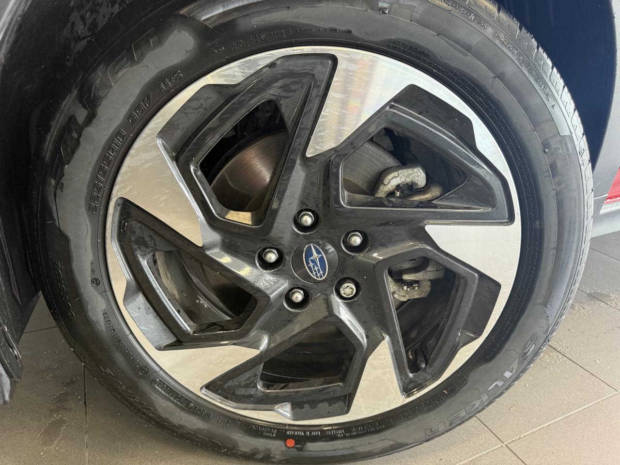 2024 Subaru Crosstrek LIMITED   1 OWNER   SUNROOF   NAVI   APPLE CARPLAY Photo