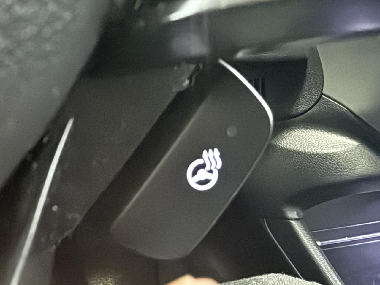 2024 Subaru Crosstrek LIMITED   1 OWNER   SUNROOF   NAVI   APPLE CARPLAY Photo