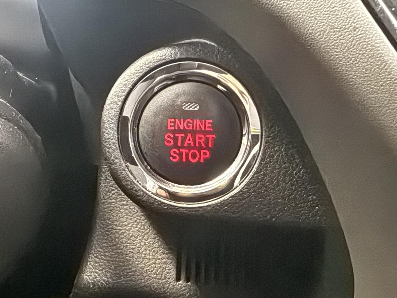 2024 Subaru Crosstrek LIMITED   1 OWNER   SUNROOF   NAVI   APPLE CARPLAY Photo