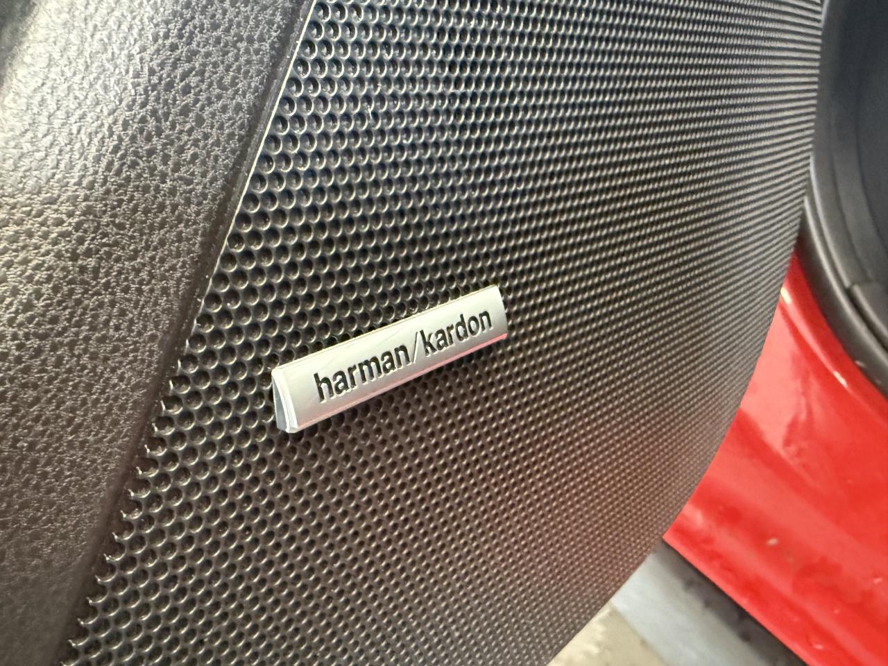 2024 Subaru Crosstrek LIMITED   1 OWNER   SUNROOF   NAVI   APPLE CARPLAY Photo