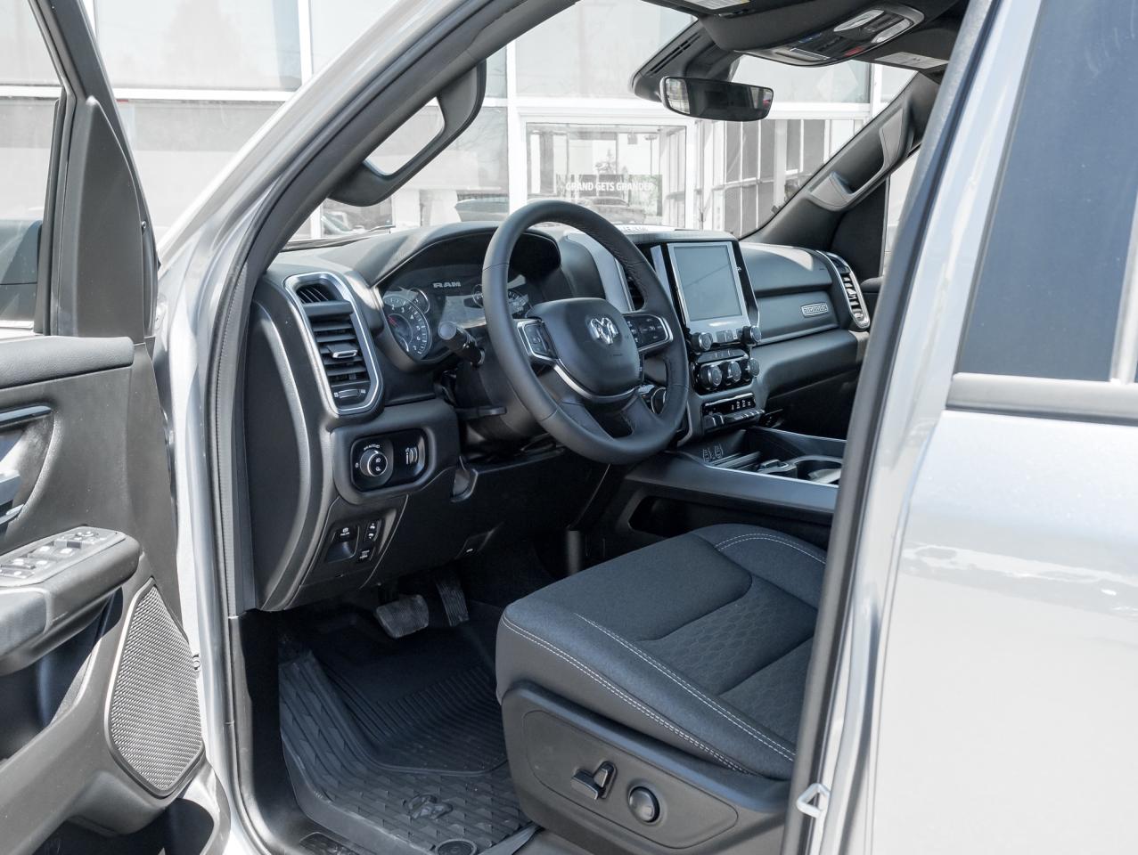 2025 RAM 1500 Big Horn 4x4 Crew Cab 5'7  Box Photo