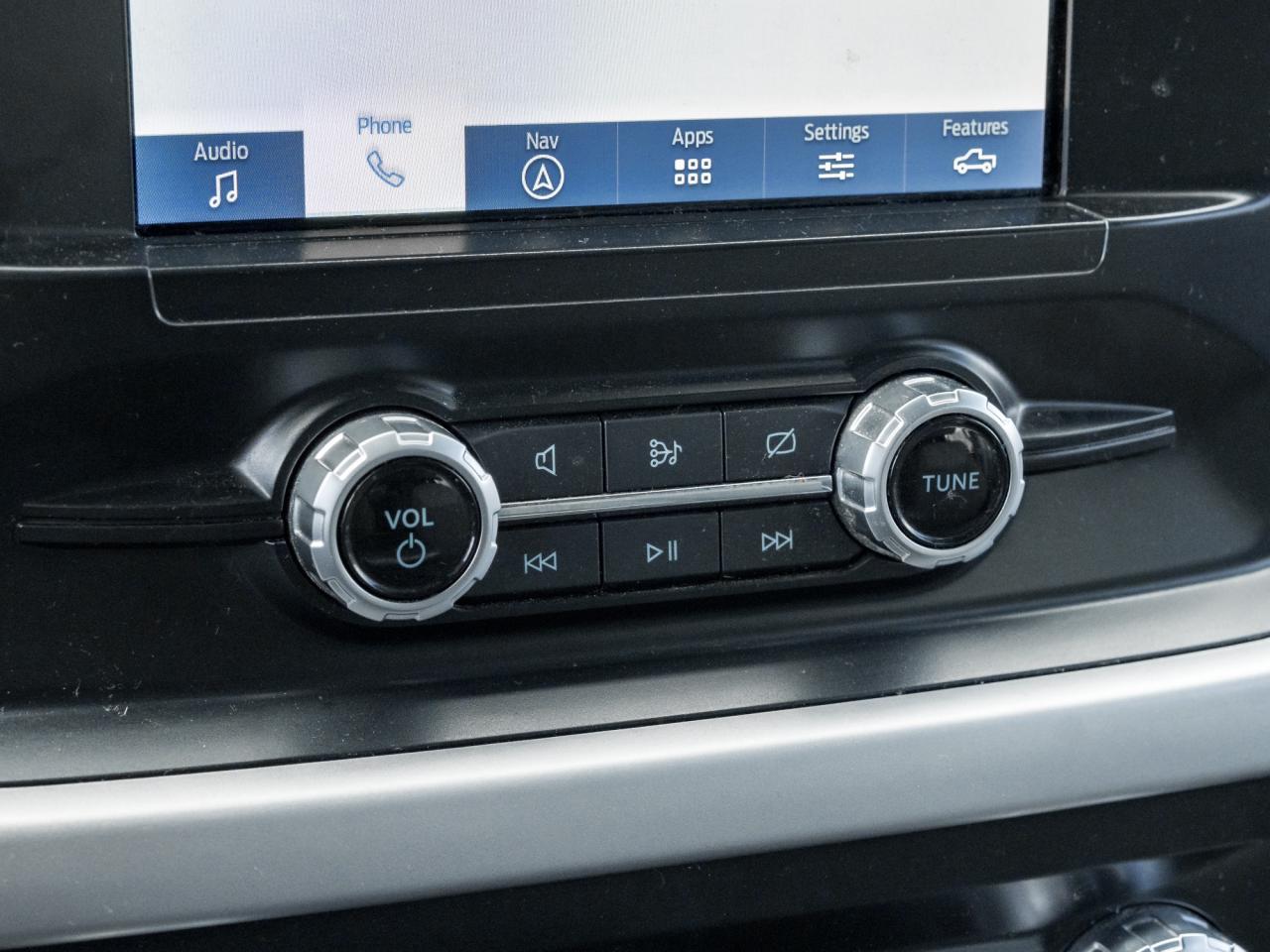 2023 Ford F-150 XLT 4WD SuperCrew 5.5' Box  NAVI REAR CAB Photo