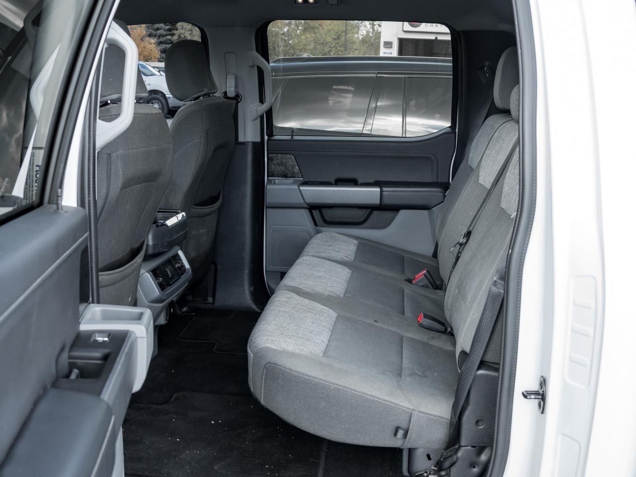 2023 Ford F-150 XLT 4WD SuperCrew 5.5' Box  NAVI REAR CAB Photo