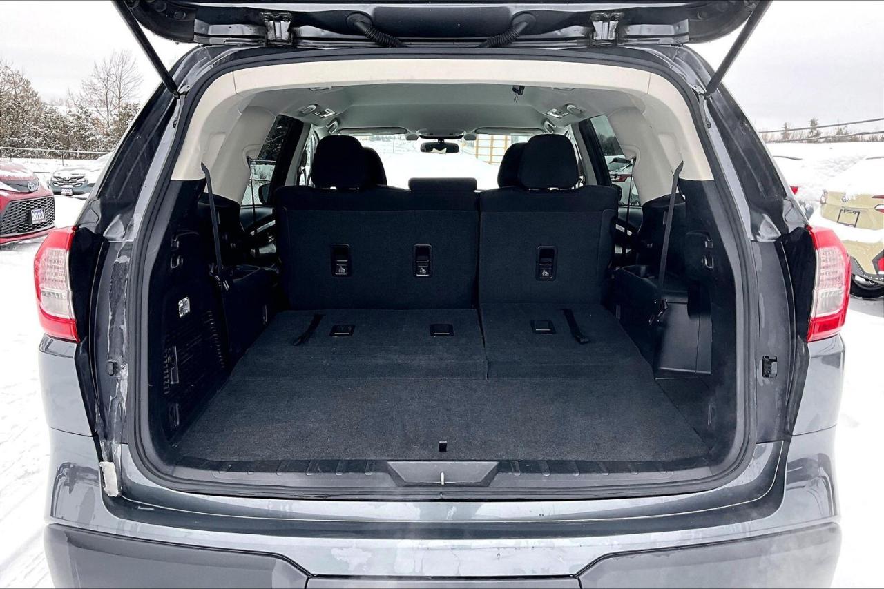 2021 Subaru ASCENT AWD   8 PASS   NO ACCIDENT   $1000 GAS CARD Photo