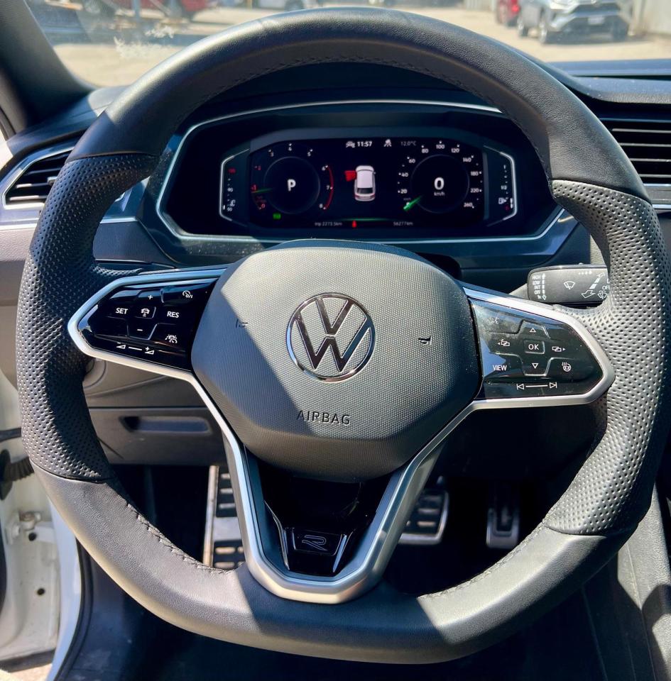 2022 Volkswagen Tiguan PANO ROOF, BACKUP CAM, HEATED SEATS, DRIVE ASSIST Photo