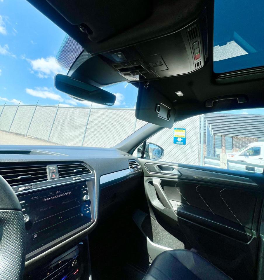 2022 Volkswagen Tiguan PANO ROOF, BACKUP CAM, HEATED SEATS, DRIVE ASSIST Photo