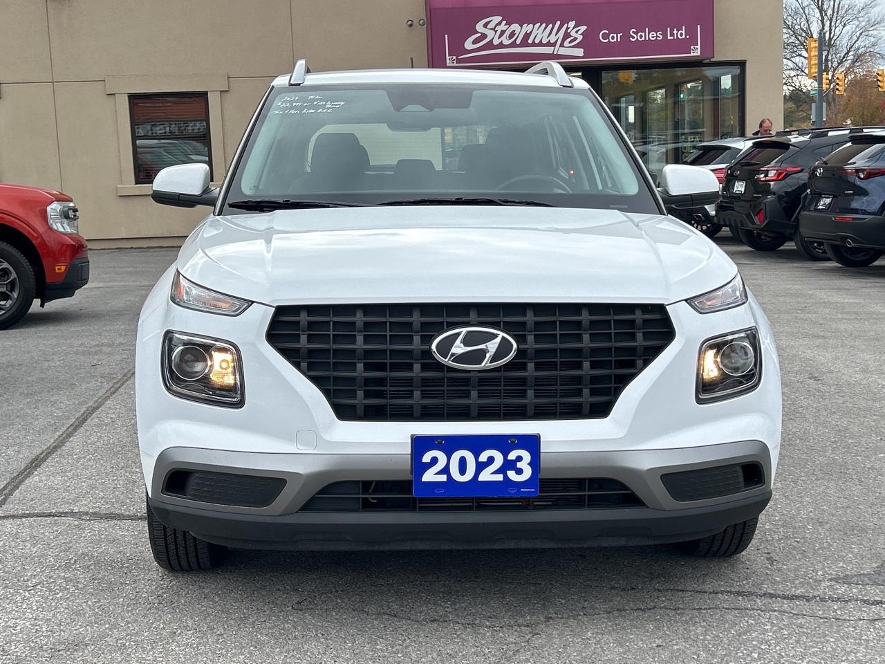 2023 Hyundai Venue Preferred *** CALL BELLEVILLE 613-961-8848 Photo