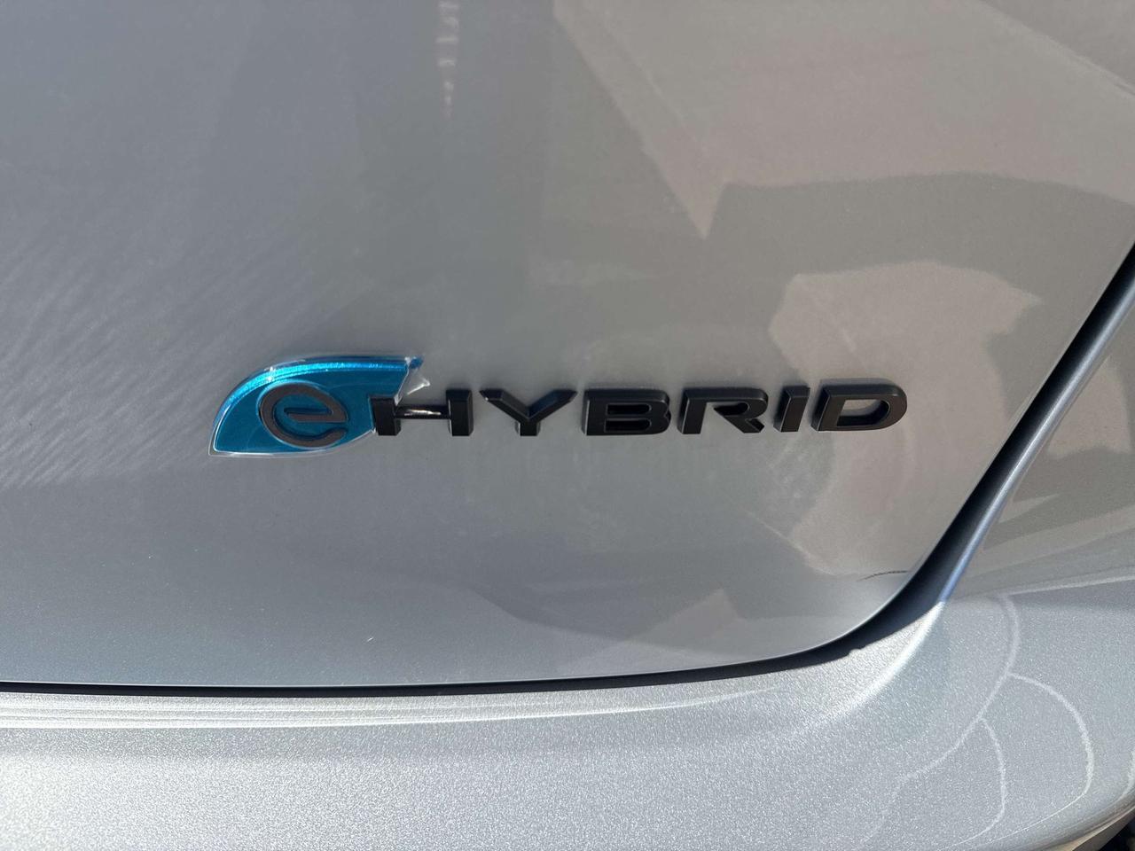 2024 Chrysler Pacifica Premium S Appearance Photo
