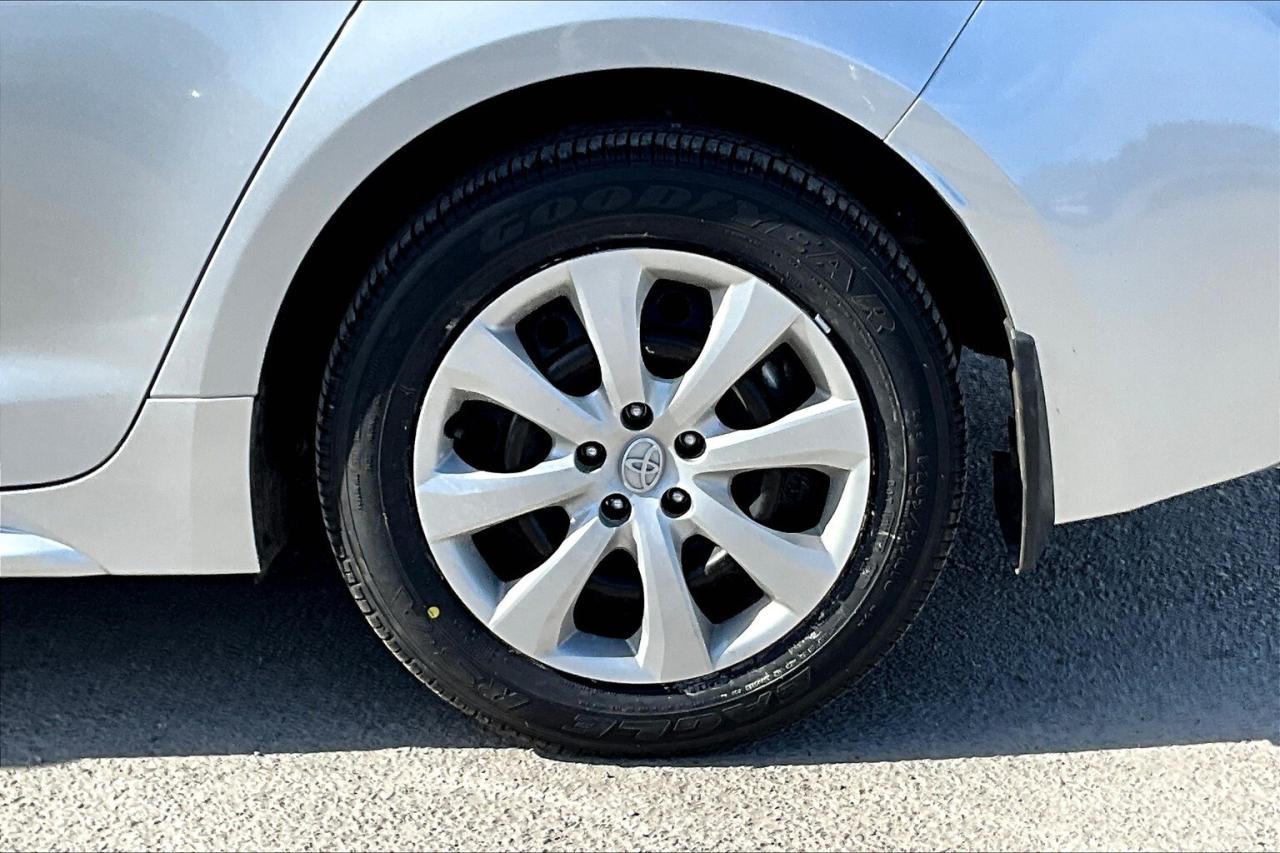 2024 Toyota Corolla LE   Heated Seats   Apple CarPlay/Android Auto Photo