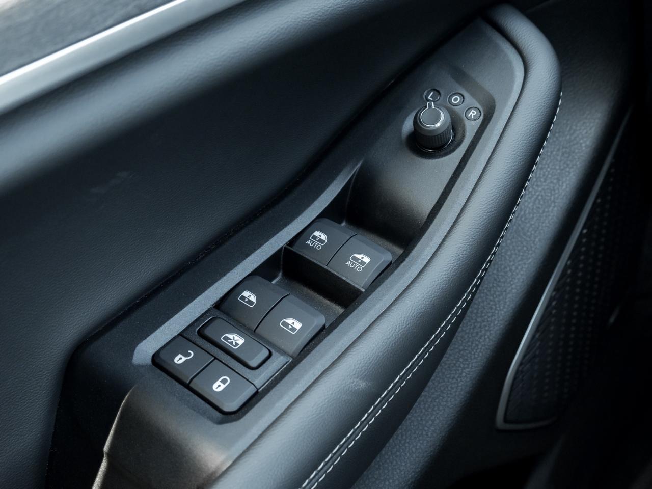 2025 Jeep Grand Cherokee 4xe Anniversary Edition 4x4   LOW KMS   PANO-ROOF Photo