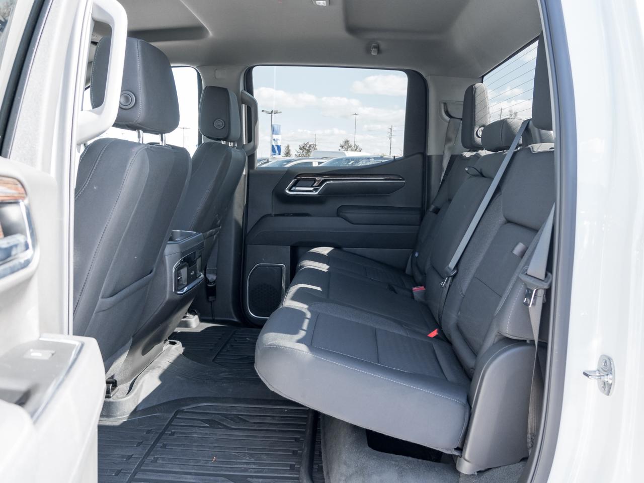 2025 GMC Sierra 1500 4WD Crew Cab 157  Elevation Photo