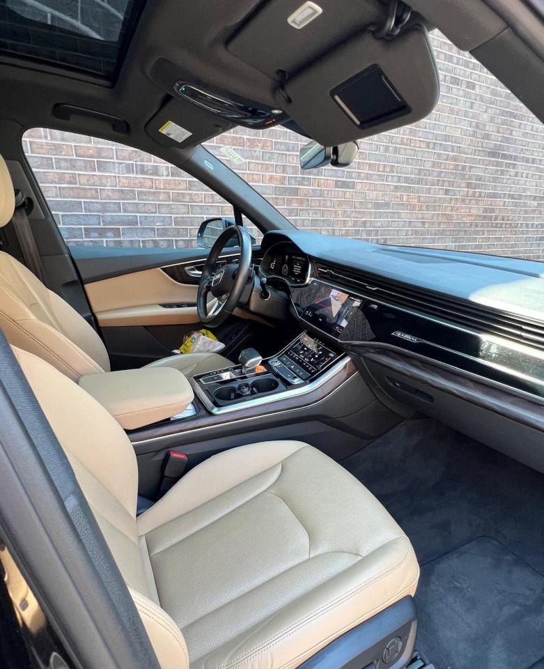 2021 Audi Q7 PROGRESSIV, S-LINE, NAVI, SUNROOF, AWD, CAMERA Photo