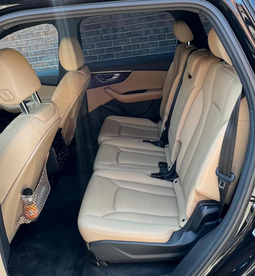 2021 Audi Q7 PROGRESSIV, S-LINE, NAVI, SUNROOF, AWD, CAMERA Photo