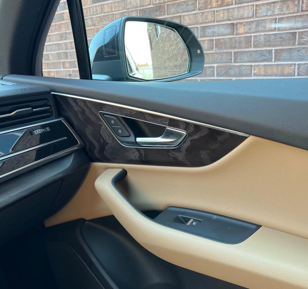 2021 Audi Q7 PROGRESSIV, S-LINE, NAVI, SUNROOF, AWD, CAMERA Photo