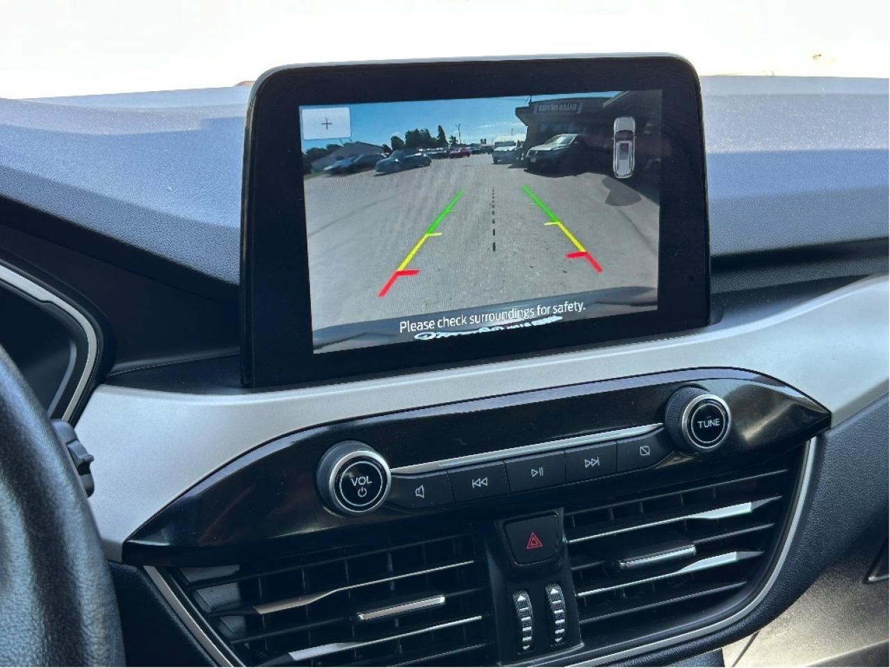 2020 Ford Escape SEL AWD/REMOTE START/NAV/PWR LIFT GATE CALL PICTON Photo