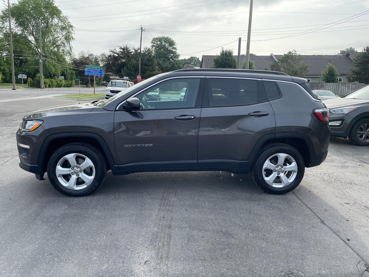 2018 Jeep Compass North 4X4/BACKUP CAM  CALL PICTON  81K KM'S Photo