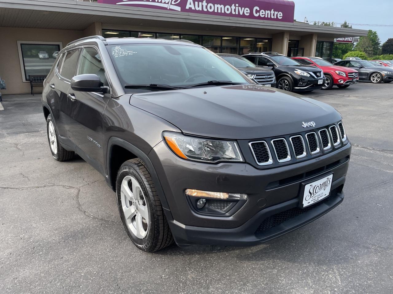 2018 Jeep Compass North 4X4/BACKUP CAM  CALL PICTON  81K KM'S Photo