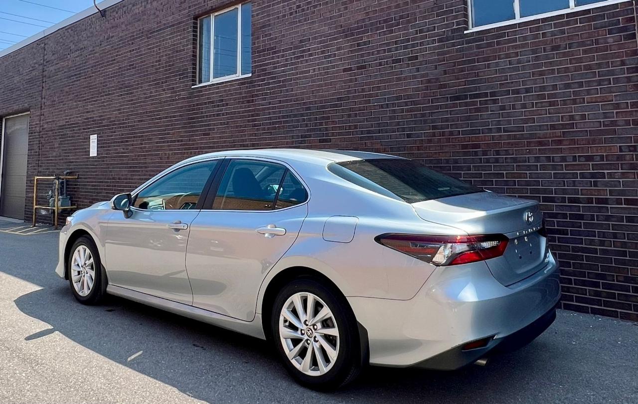 2023 Toyota Camry HYBRID, HEATED SEATS, CAMERA, DRIVE ASSIST Photo