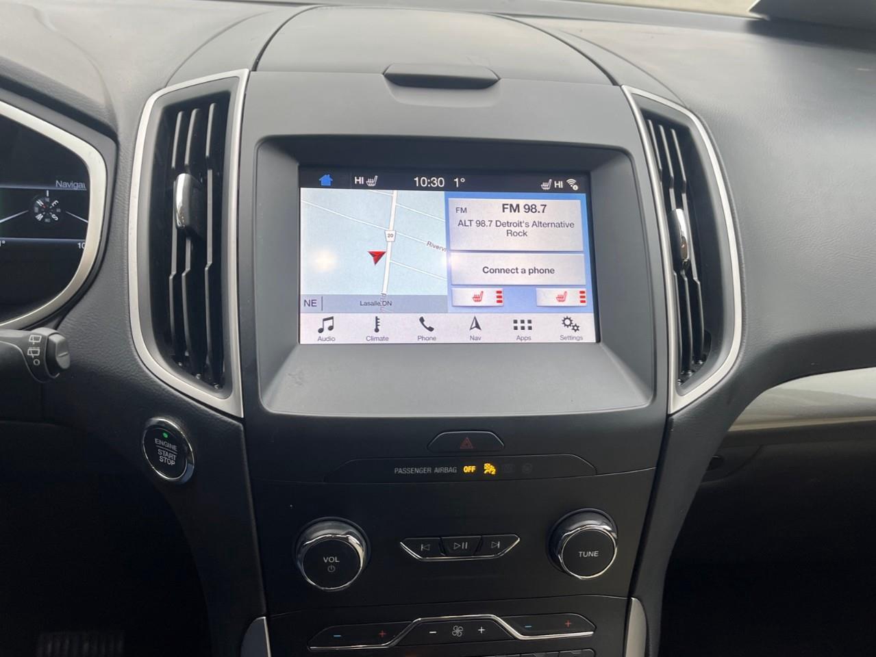 2019 Ford Edge SEL TREMENDOUS VALUE Photo