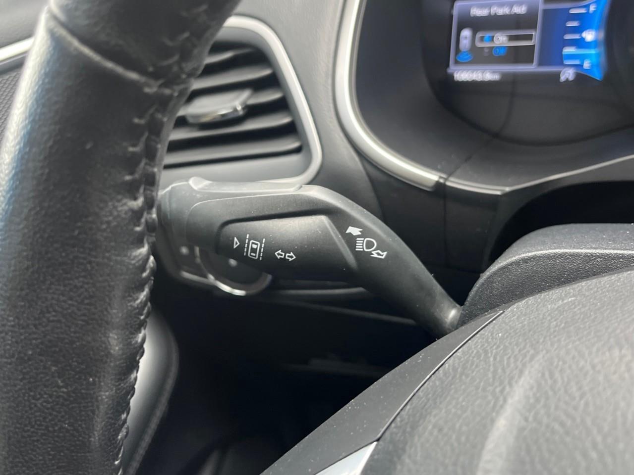 2019 Ford Edge SEL TREMENDOUS VALUE Photo