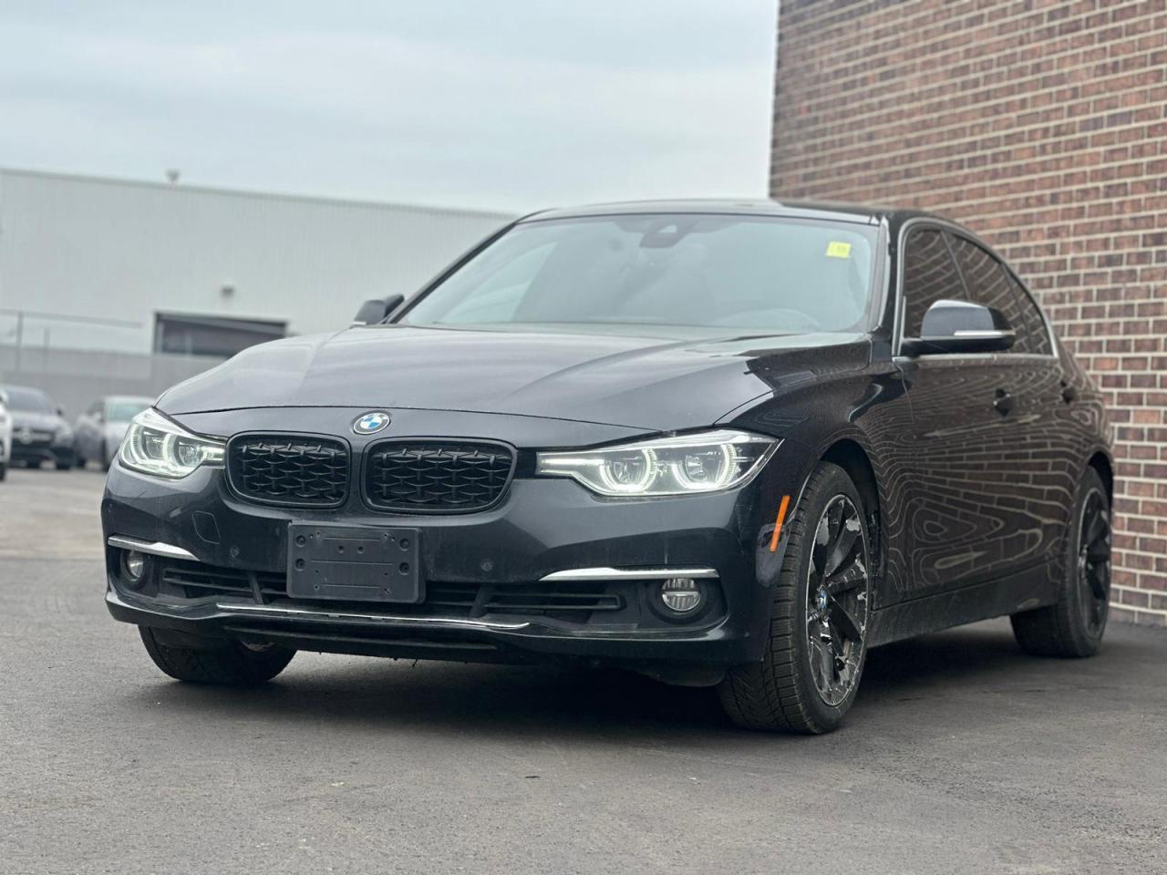 2017 BMW 3 Series 330I XDRIVE, SUNROOF, LEATHER INTERIOR, ALLOYS Photo
