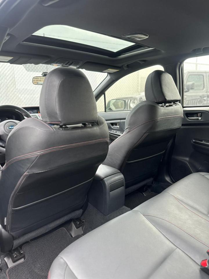 2017 BMW 3 Series 330I XDRIVE, SUNROOF, LEATHER INTERIOR, ALLOYS Photo