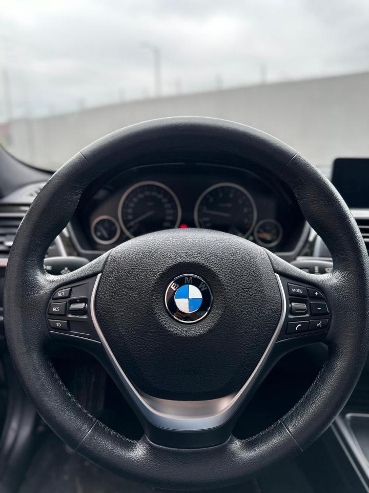 2017 BMW 3 Series 330I XDRIVE, SUNROOF, LEATHER INTERIOR, ALLOYS Photo