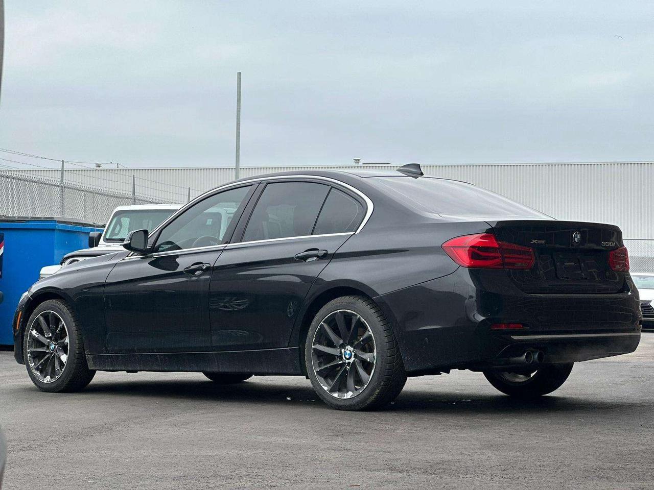 2017 BMW 3 Series 330I XDRIVE, SUNROOF, LEATHER INTERIOR, ALLOYS Photo2