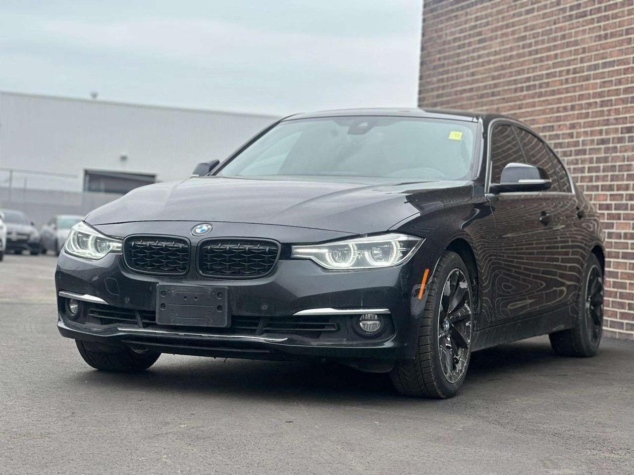 2017 BMW 3 Series 330I XDRIVE, SUNROOF, LEATHER INTERIOR, ALLOYS Photo1