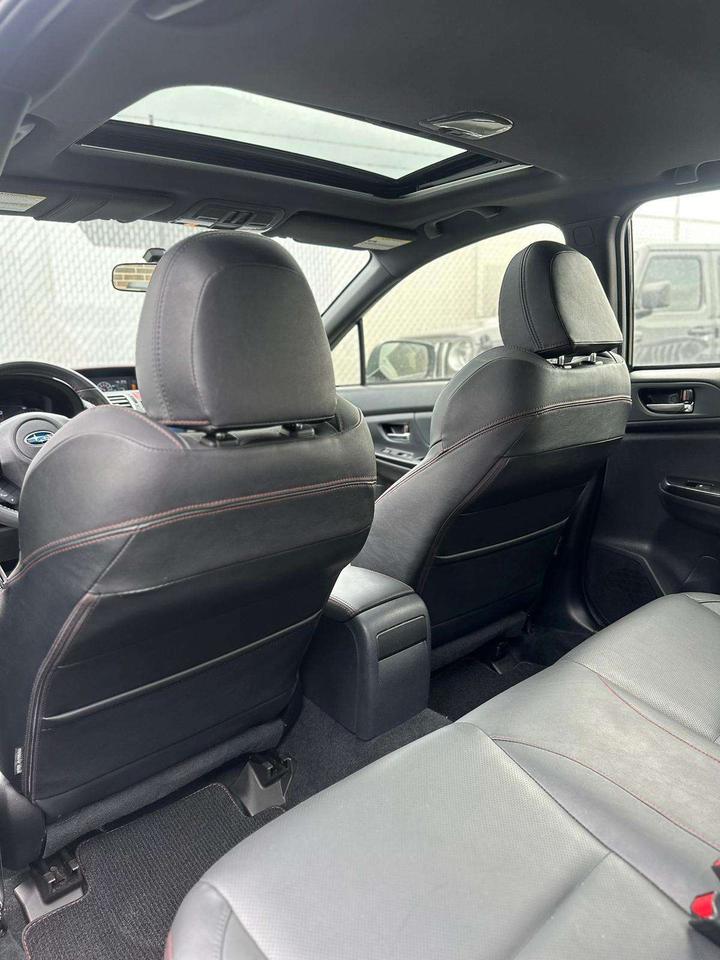 2017 BMW 3 Series 330I XDRIVE, SUNROOF, LEATHER INTERIOR, ALLOYS Photo
