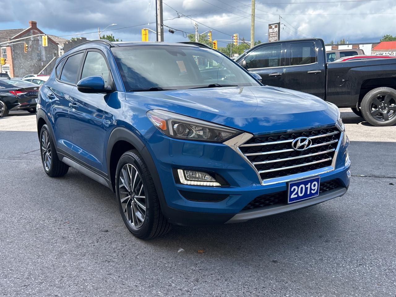 2019 Hyundai Tucson Luxury AWD/PANO ROOF/LEATHER **CALL 613-961-8848 Photo