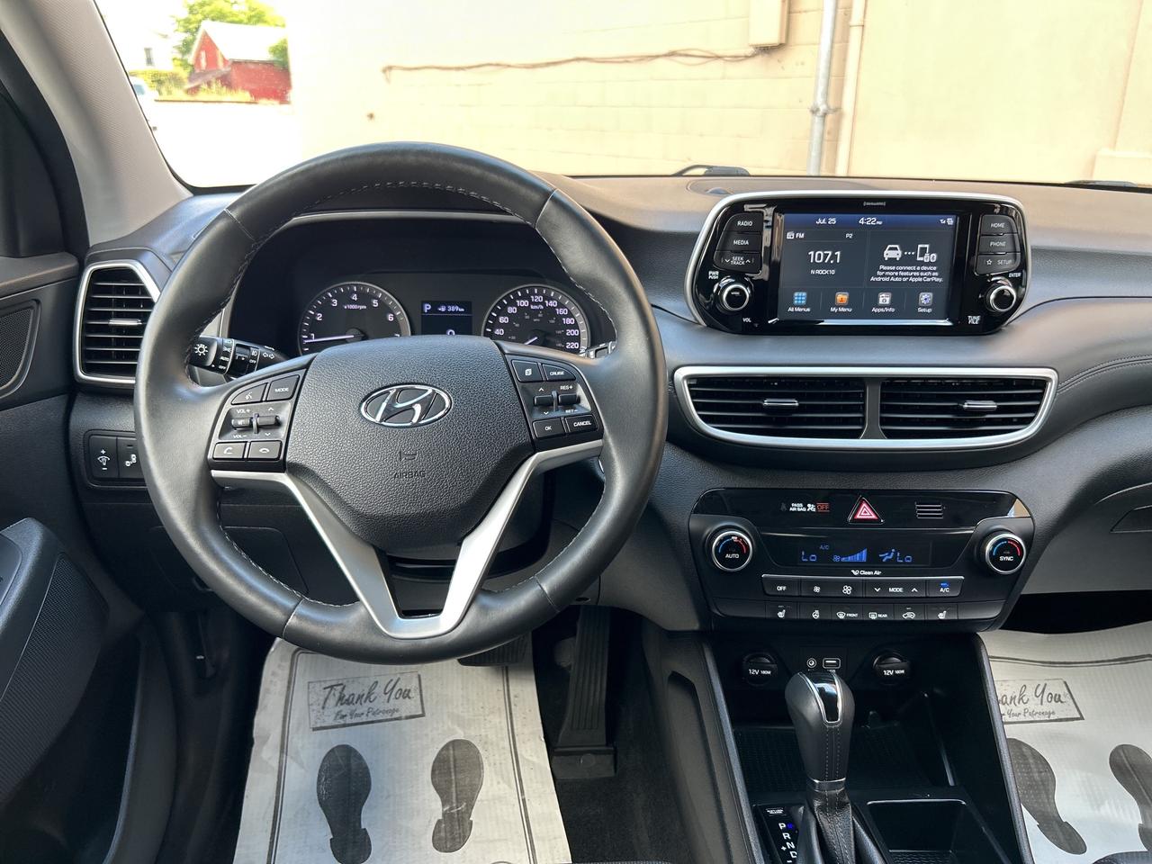 2019 Hyundai Tucson Luxury AWD/PANO ROOF/LEATHER **CALL 613-961-8848 Photo