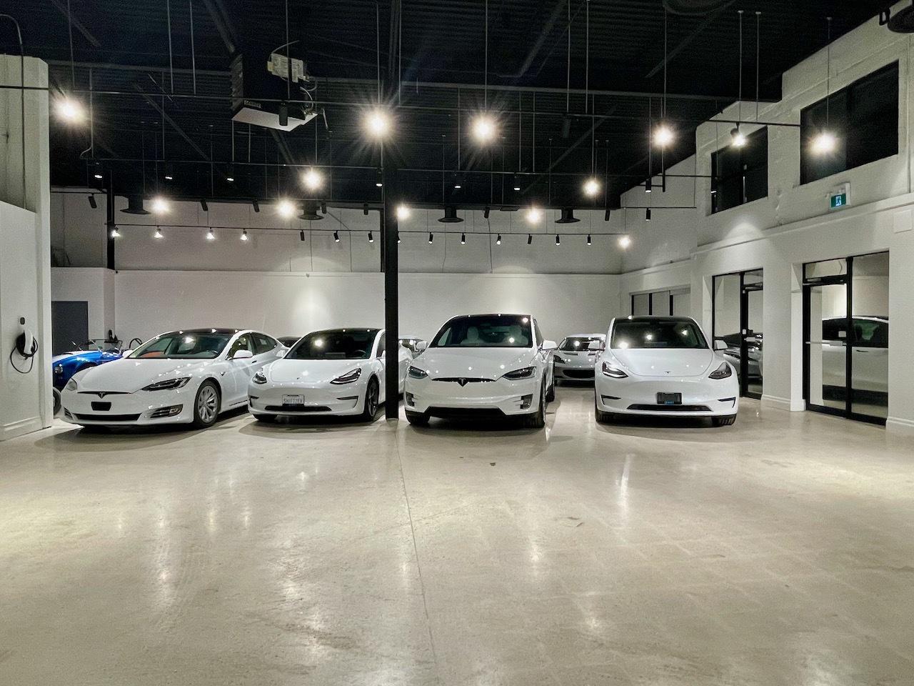 2020 Tesla Model X 100D - WE BUY TESLAS! EASY TO USE FORM! Photo0