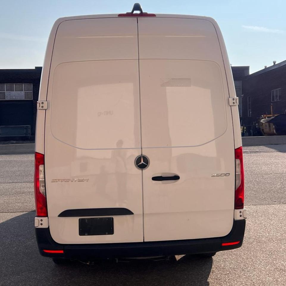 2022 Mercedes-Benz Sprinter Cargo Van 2500 High Roof, BACKUP CAM, POWER MIRRORS Photo