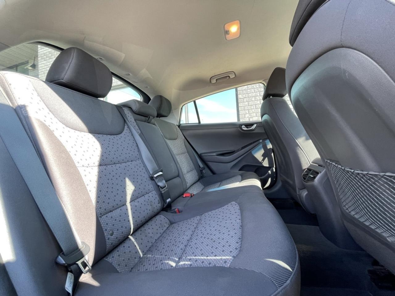 2018 Hyundai Ioniq Electric SE Cold Climate Package   No Accidents! HEAT PUMP! Photo