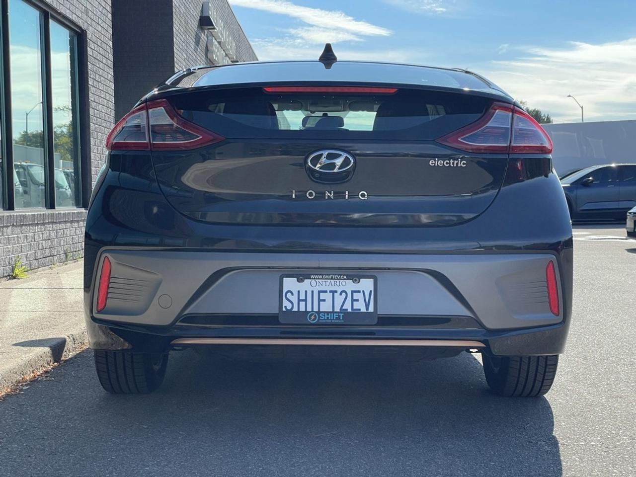 2018 Hyundai Ioniq Electric SE Cold Climate Package   Winter+Summer Wheels! Photo