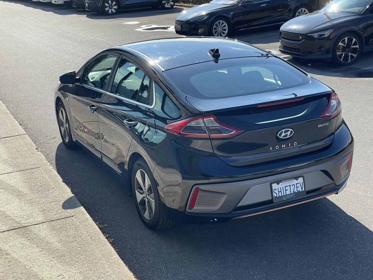 2018 Hyundai Ioniq Electric SE Cold Climate Package   Winter+Summer Wheels! Photo
