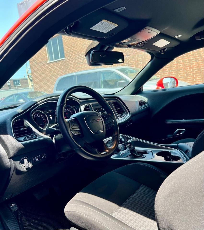 2021 Dodge Challenger GT AWD Photo