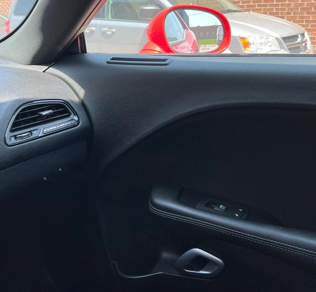 2021 Dodge Challenger GT AWD Photo