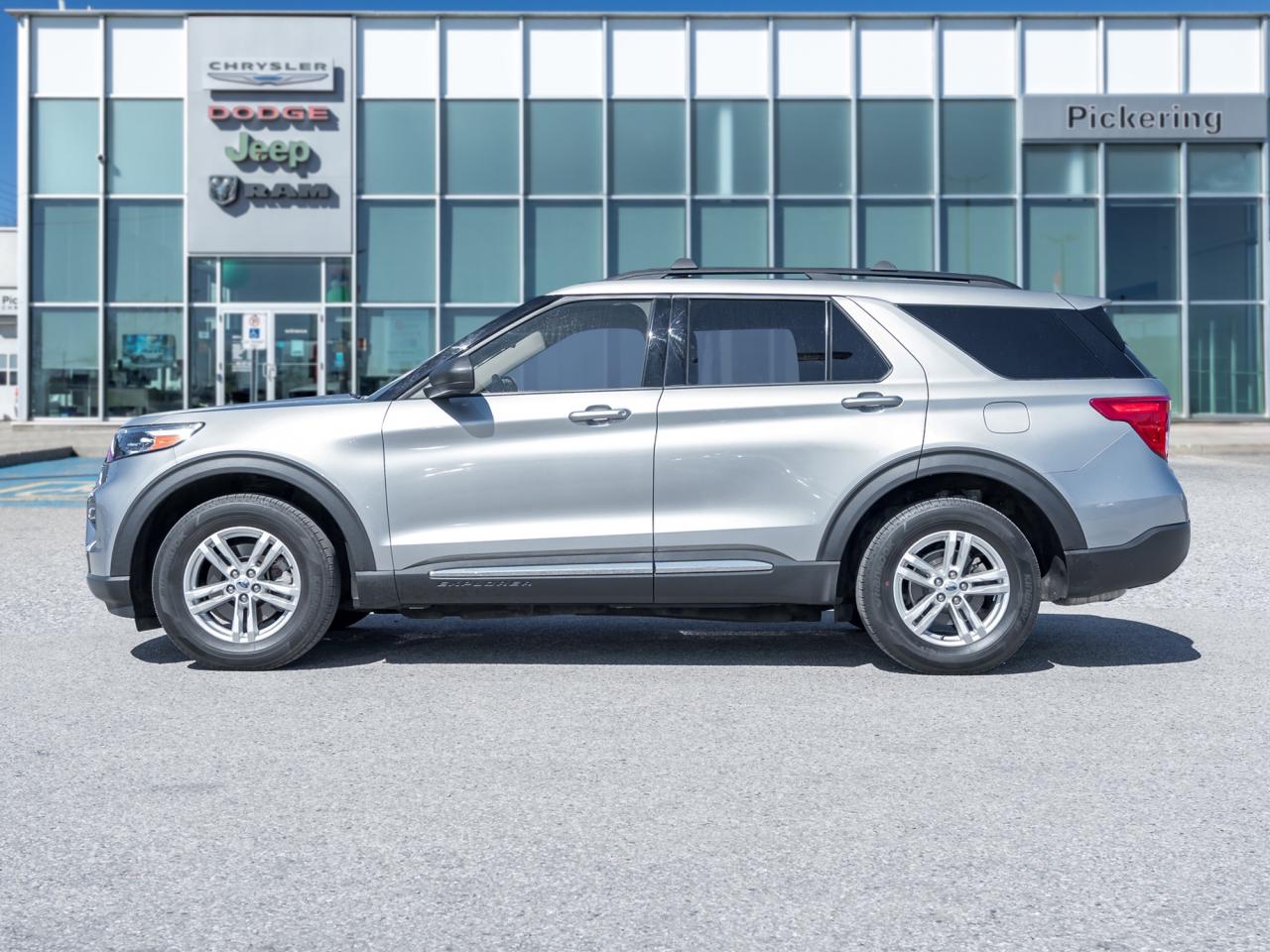2020 Ford Explorer XLT 4WD  NAVI   LEATHER SEATS Photo