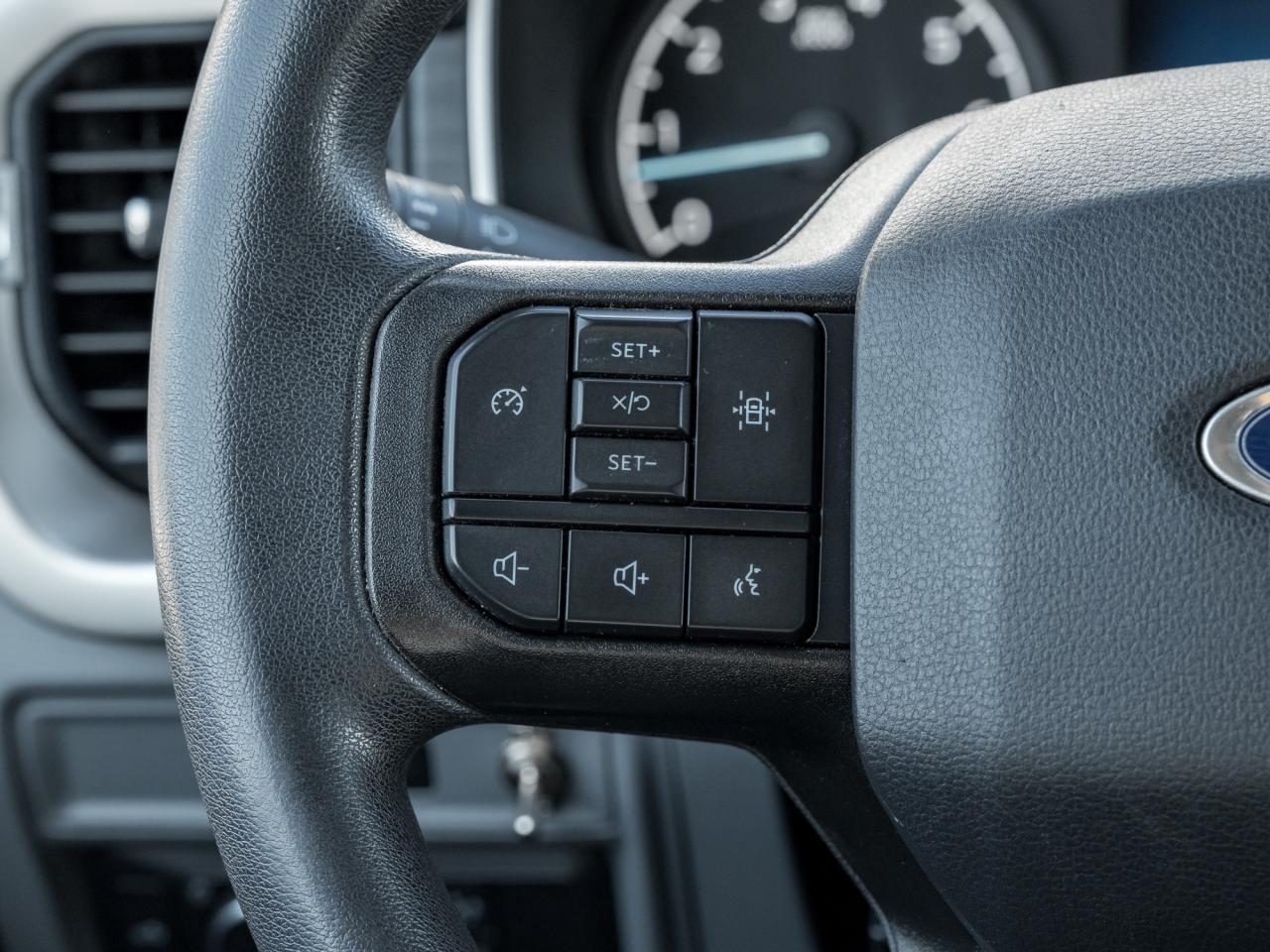 2021 Ford F-150 XLT 4WD SuperCrew 5.5' Box  BACK UP CAMERA Photo