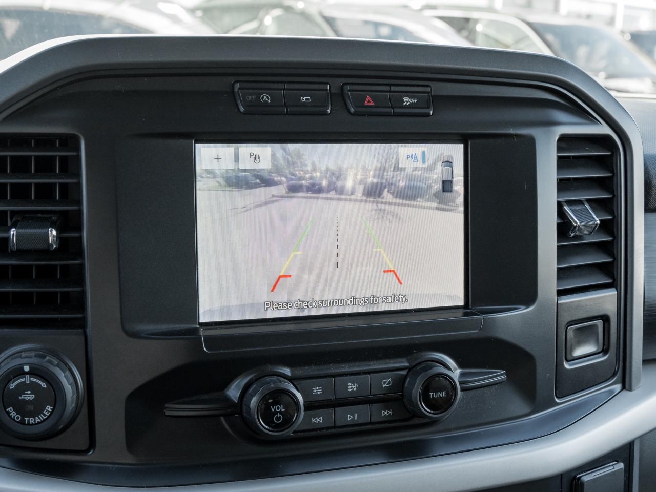 2021 Ford F-150 XLT 4WD SuperCrew 5.5' Box  BACK UP CAMERA Photo