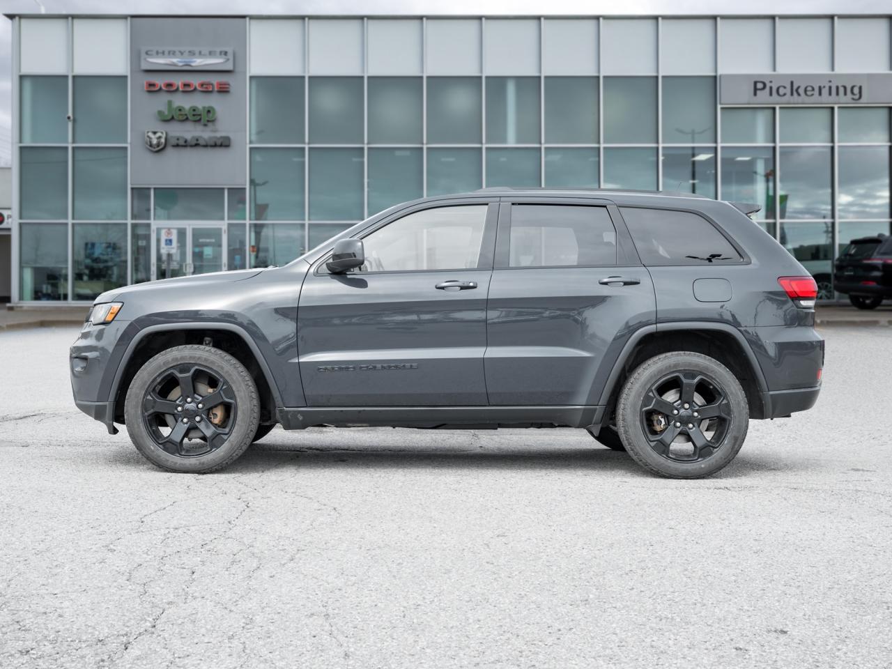 2018 Jeep Grand Cherokee Laredo 4x4   NAVI   ROOF Photo