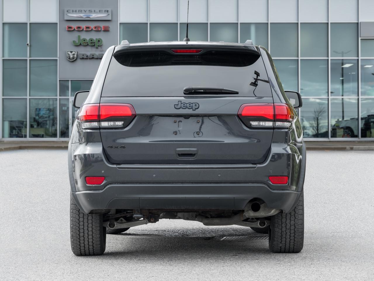 2018 Jeep Grand Cherokee Laredo 4x4   NAVI   ROOF Photo