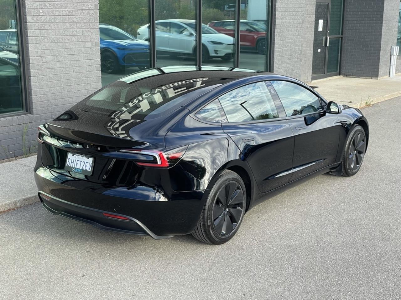 2024 Tesla Model 3 RWD   1 Owner! Clean CARFAX! Photo