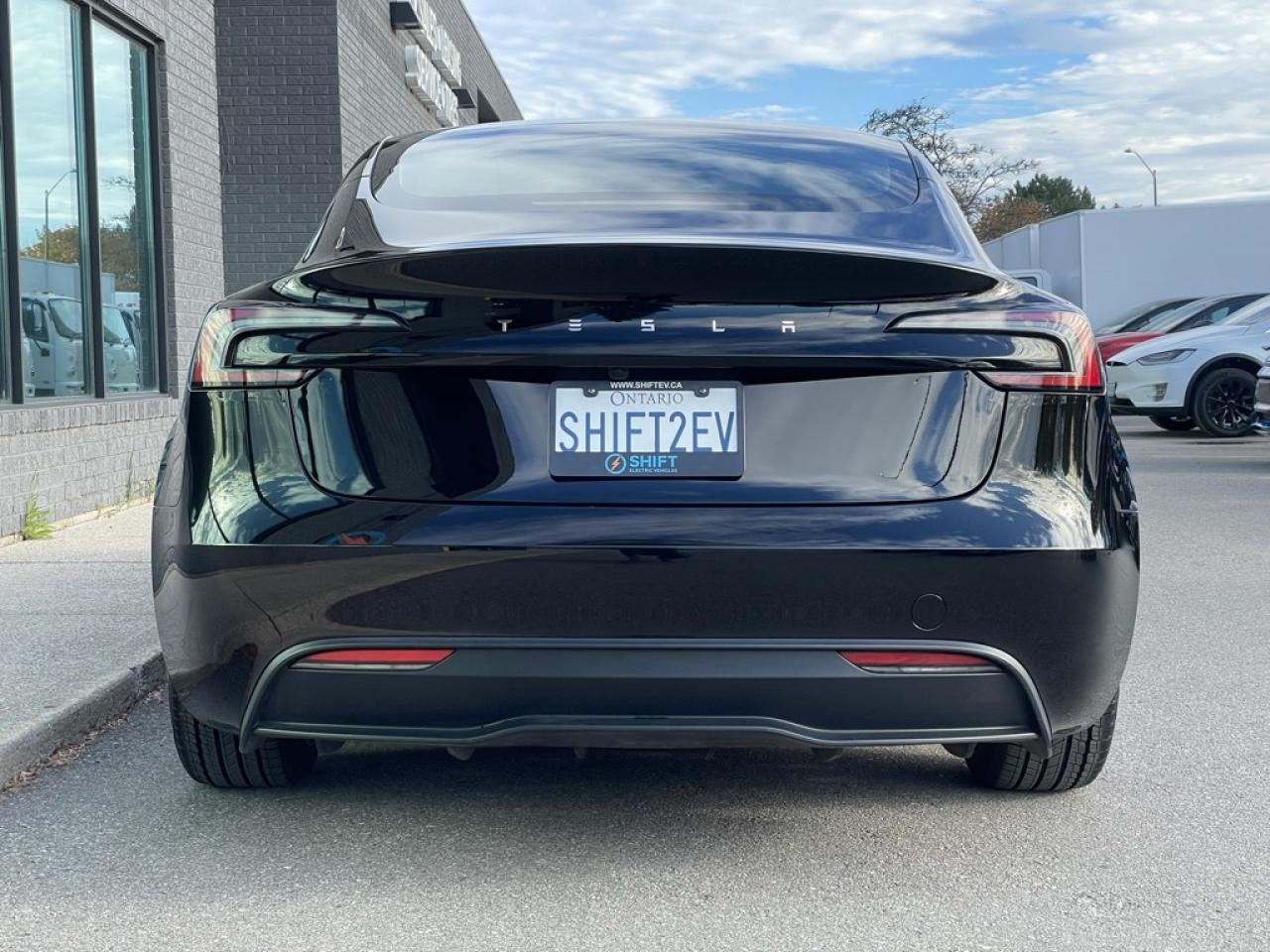 2024 Tesla Model 3 RWD   1 Owner! Clean CARFAX! Photo