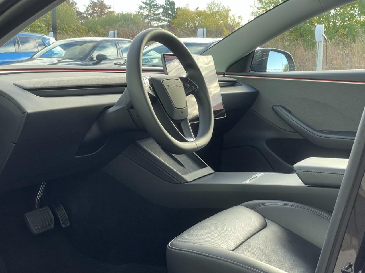 2024 Tesla Model 3 RWD   1 Owner! Clean CARFAX! Photo