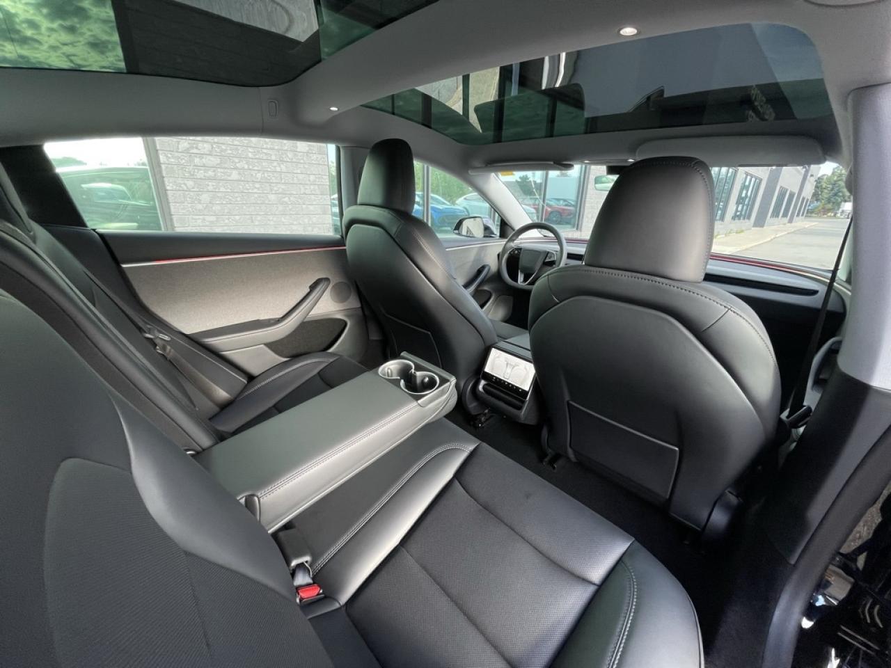 2024 Tesla Model 3 RWD   1 Owner! Clean CARFAX! Photo