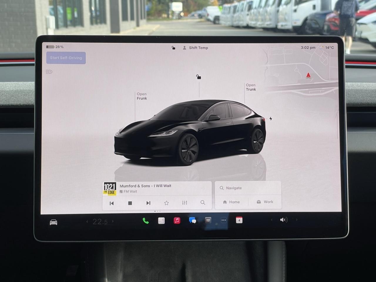 2024 Tesla Model 3 RWD   1 Owner! Clean CARFAX! Photo