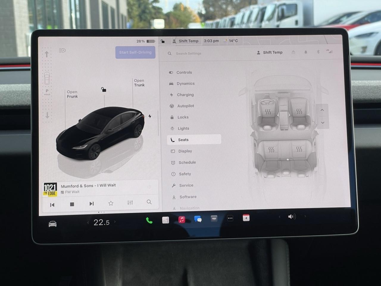 2024 Tesla Model 3 RWD   1 Owner! Clean CARFAX! Photo